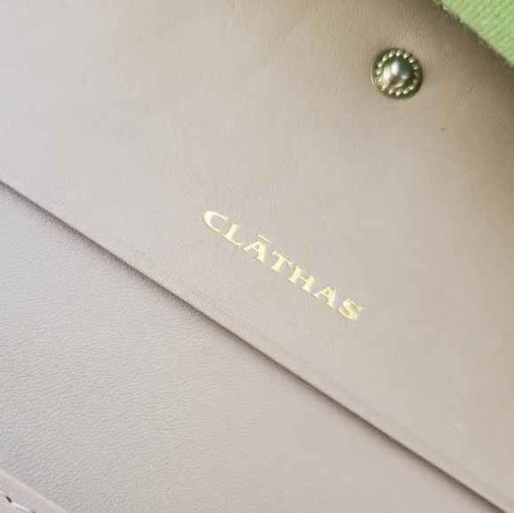 Clathas wallet Leather Beige/Black NWOT Quiet Luxery - Picture 2 of 8